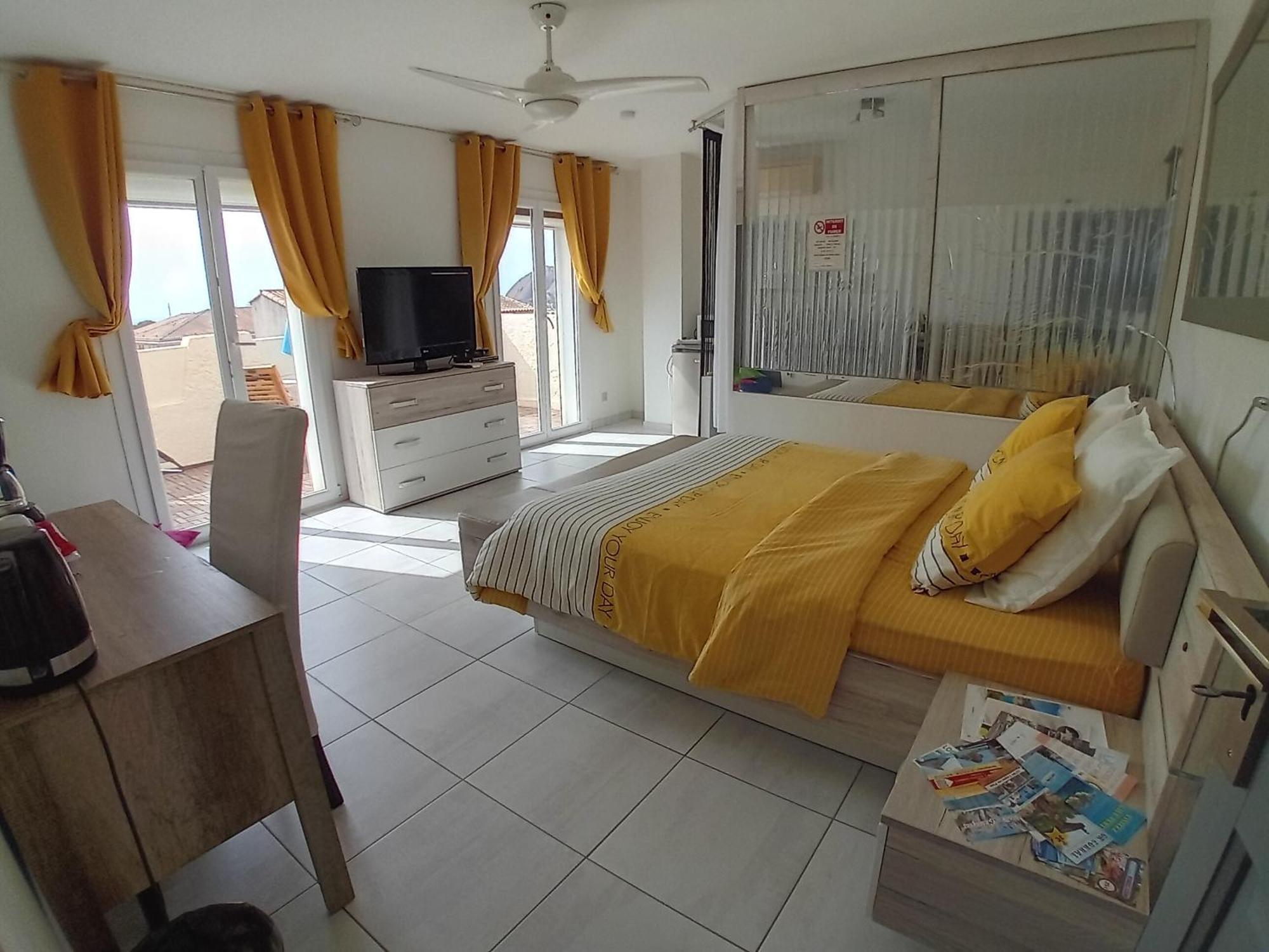 Charmante Chambre Avec Vue Mer La Ciotat Dış mekan fotoğraf